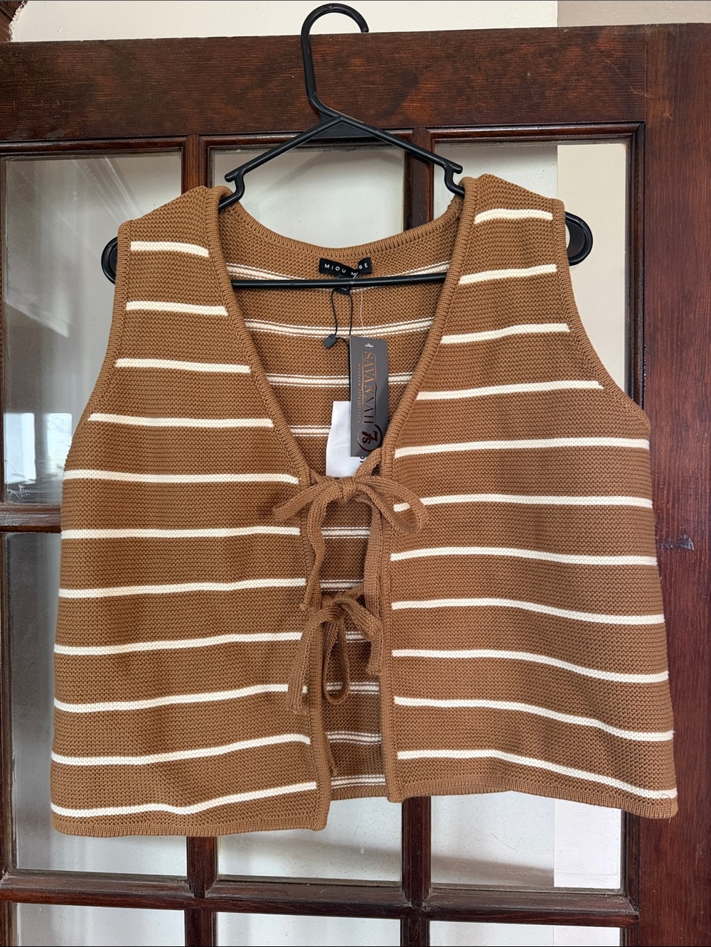 NWT Tie-Front Vest